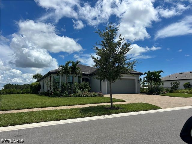 1942 Fresno AVE, Naples, FL 34120
