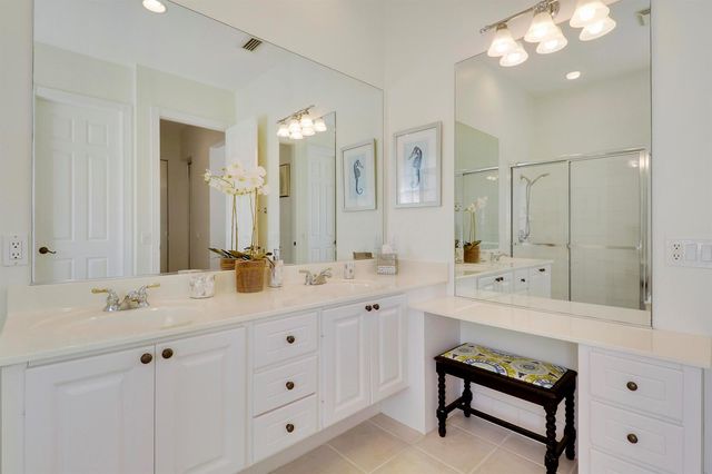 511 SWEET BAY Circle, Jupiter, FL 33458