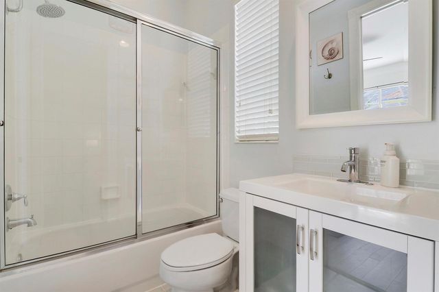 511 SWEET BAY Circle, Jupiter, FL 33458