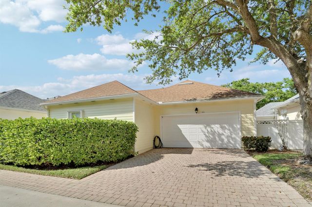 511 SWEET BAY Circle, Jupiter, FL 33458