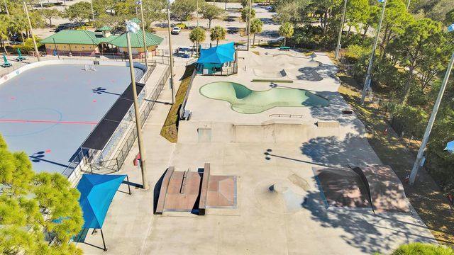 511 SWEET BAY Circle, Jupiter, FL 33458