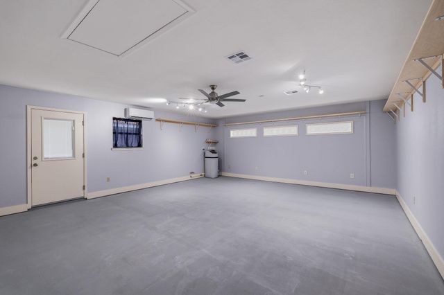 206 E Pheasant RD, Highland Haven, TX 78654
