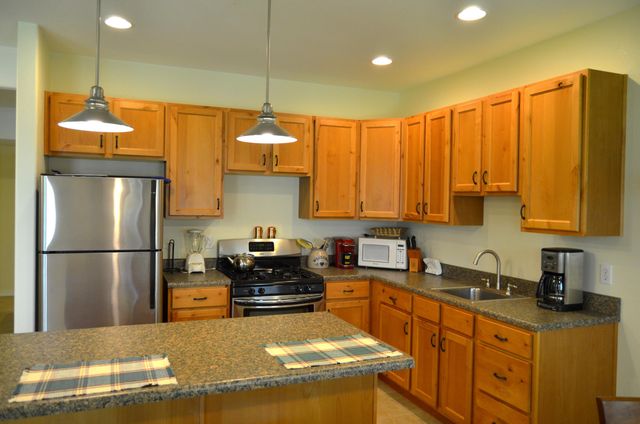 407 Millwood Drive, Branson West, MO 65737