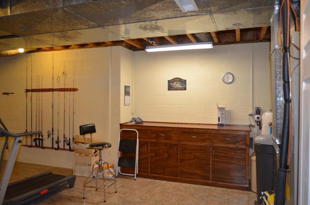 407 Millwood Drive, Branson West, MO 65737