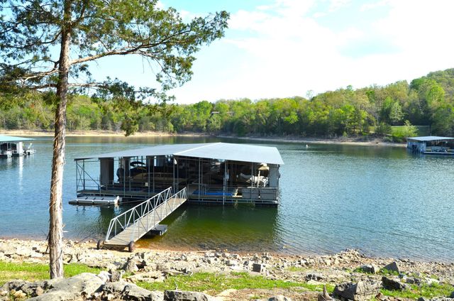 407 Millwood Drive, Branson West, MO 65737