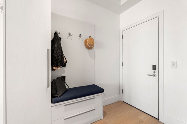 380 Harrison Ave 14-G, Boston, MA 02118
