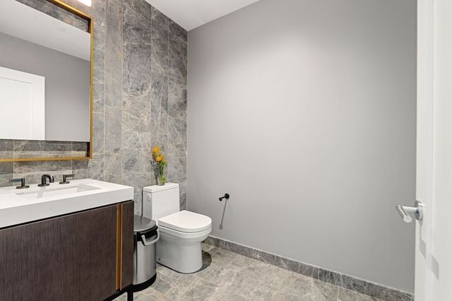 380 Harrison Ave 14-G, Boston, MA 02118