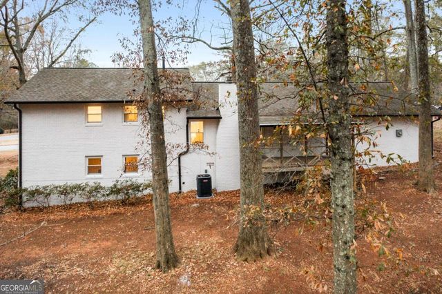 24 Stone Mill Lane NW, Marietta, GA 30064