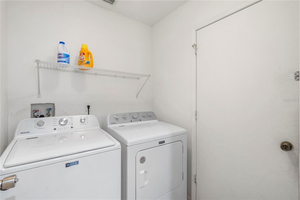 Image 41 of property listing at 2233 ARDON AVENUE, Orlando, FL 32833