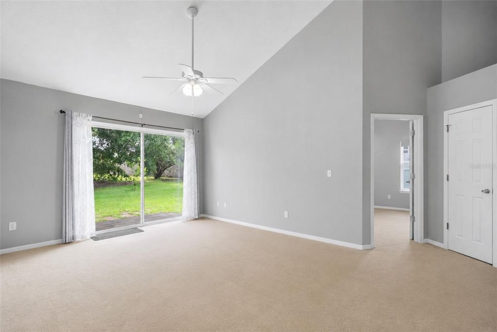 Image 6 of property listing at 2233 ARDON AVENUE, Orlando, FL 32833