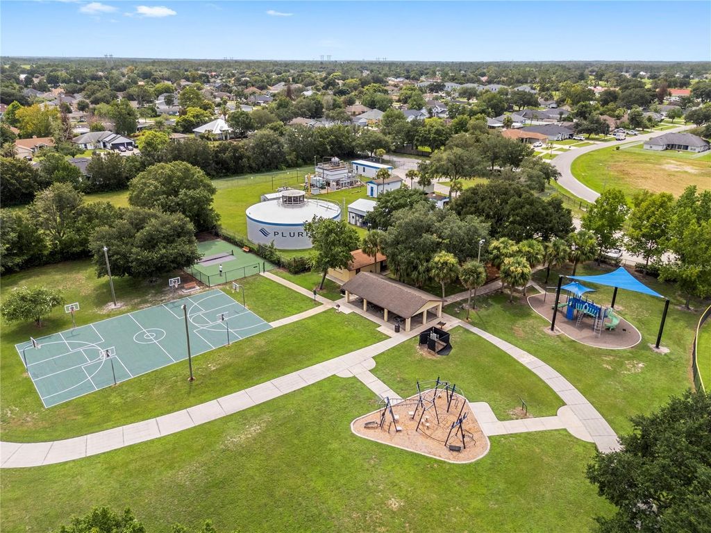 Image 51 of property listing at 2233 ARDON AVENUE, Orlando, FL 32833