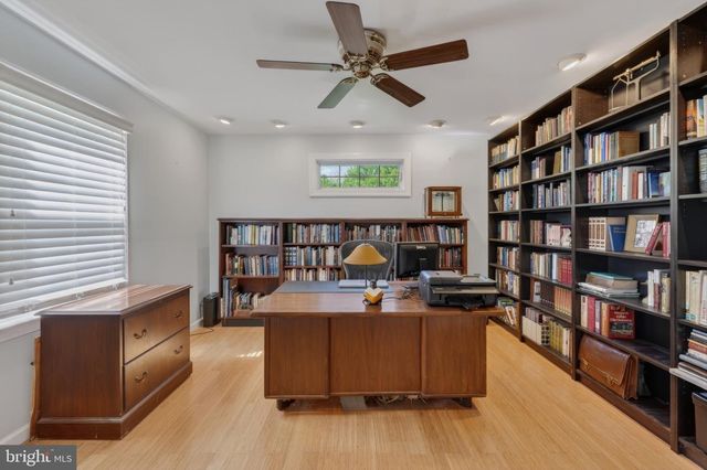 510 W CLEARVIEW AVE, Wilmington, DE 19809