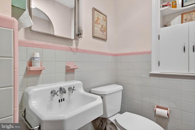 510 W CLEARVIEW AVE, Wilmington, DE 19809