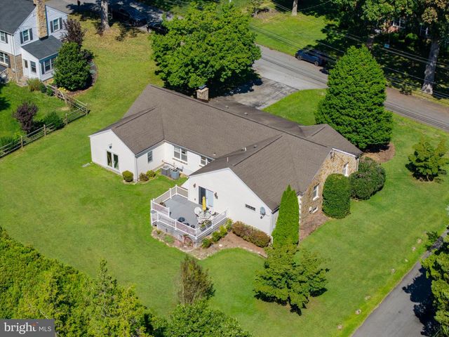 510 W CLEARVIEW AVE, Wilmington, DE 19809