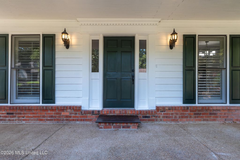 8675 Cedar Farms Drive, Cordova, TN 38016 — photo 2