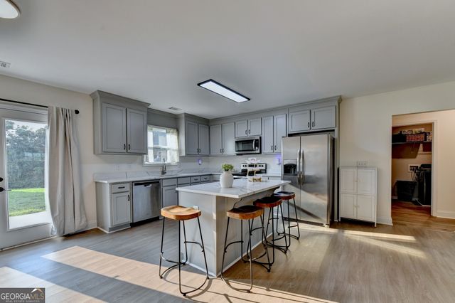 2851 Dawkins Road, Canon, GA 30520