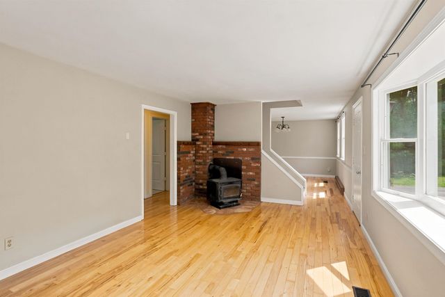 5 Council Tree Lane, Wolfeboro, NH 03894