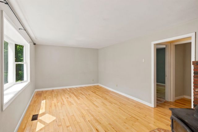5 Council Tree Lane, Wolfeboro, NH 03894