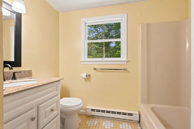 5 Council Tree Lane, Wolfeboro, NH 03894
