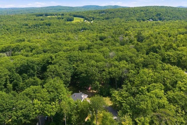 5 Council Tree Lane, Wolfeboro, NH 03894