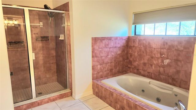 3037 CREST DRIVE, Clearwater, FL 33759