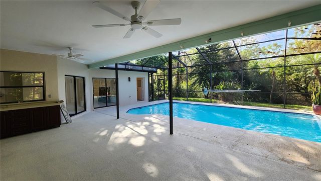 3037 CREST DRIVE, Clearwater, FL 33759