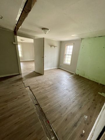 318 Highway 20, Summertown, TN 38483