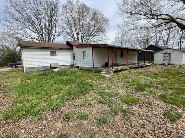 318 Highway 20, Summertown, TN 38483