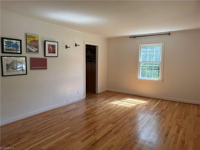 125 James Street, Elkin, NC 28621