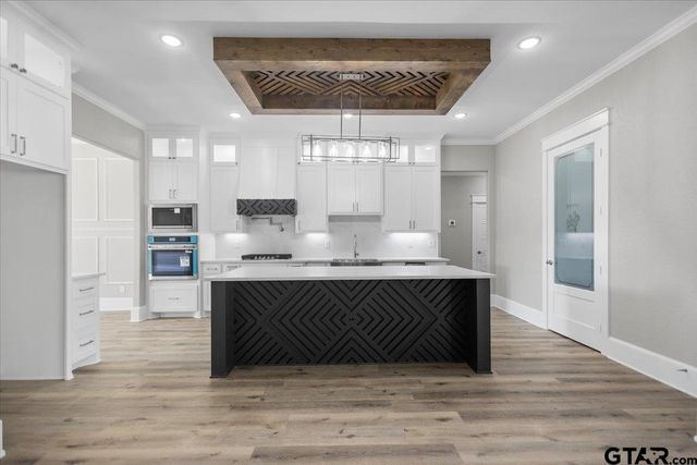 16927 Sawyer Way, Lindale, TX 75771