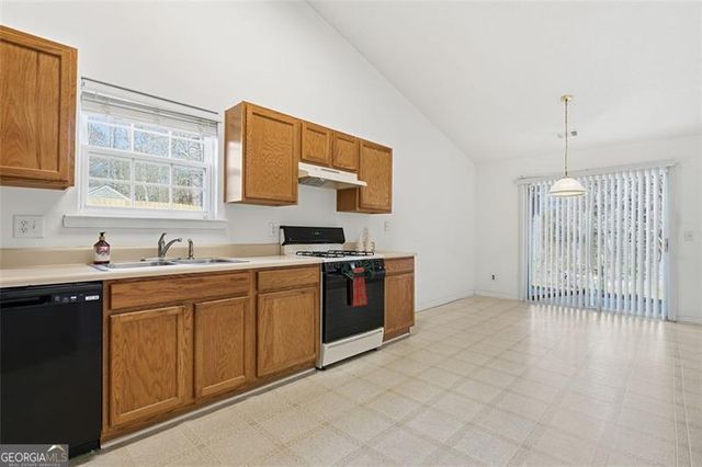 6214 Treeridge, Acworth, GA 30101