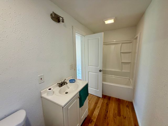 811 S Connor Avenue, Joplin, MO 64801