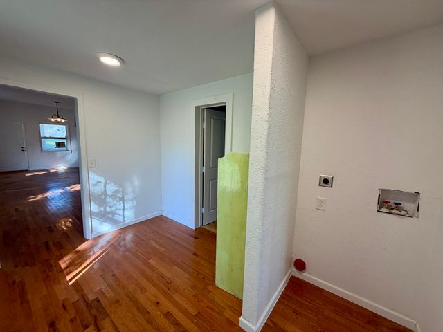 811 S Connor Avenue, Joplin, MO 64801