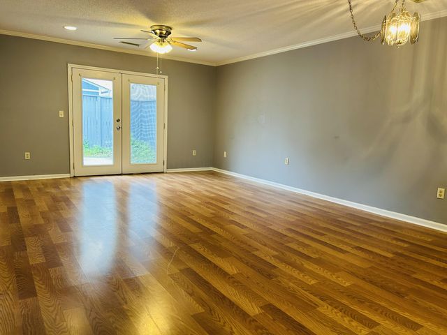 4 Thomas Walter Circle, Santee, SC 29142