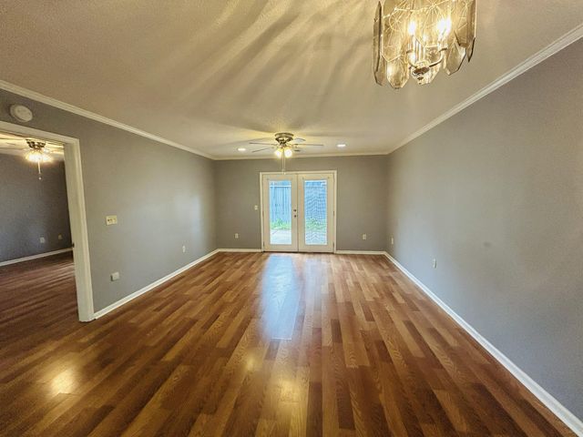 4 Thomas Walter Circle, Santee, SC 29142