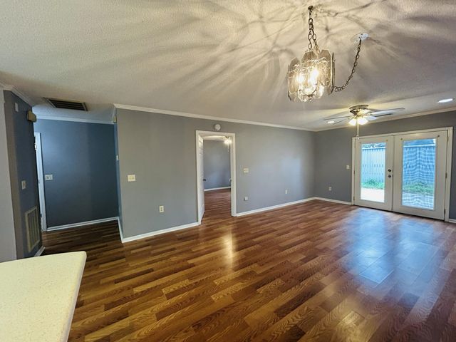 4 Thomas Walter Circle, Santee, SC 29142