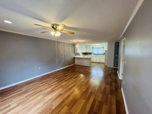 4 Thomas Walter Circle, Santee, SC 29142