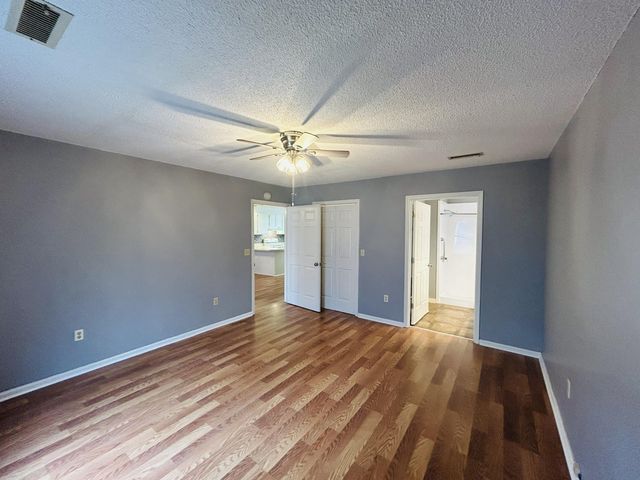 4 Thomas Walter Circle, Santee, SC 29142