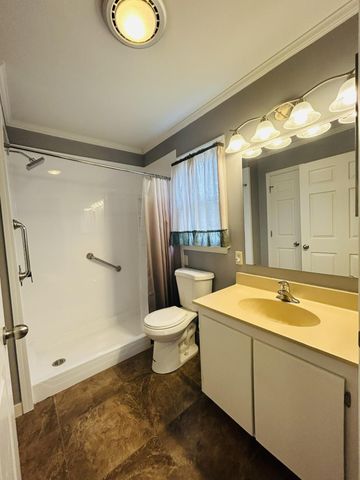 4 Thomas Walter Circle, Santee, SC 29142