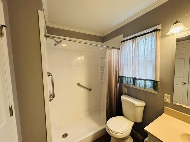 4 Thomas Walter Circle, Santee, SC 29142
