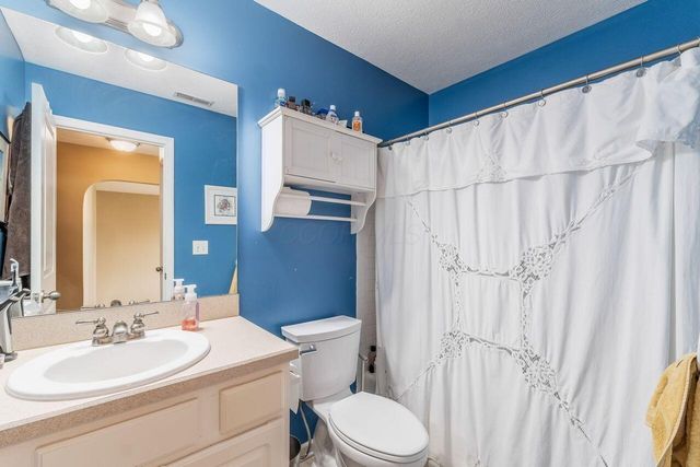 8170 Artisan Way, Reynoldsburg, OH 43068