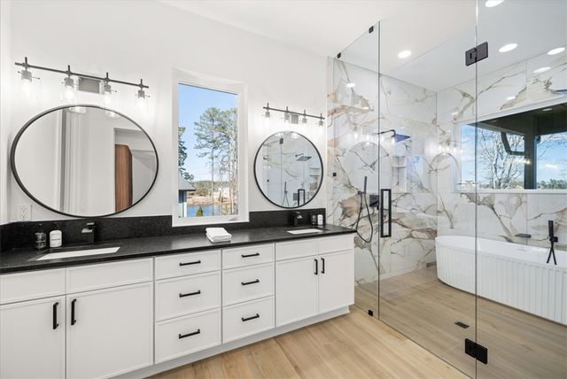 12048 Carnelda Drive, Seneca, SC 29672