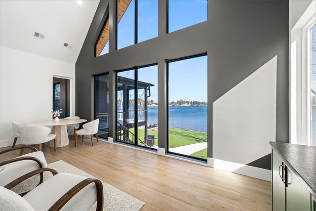 12048 Carnelda Drive, Seneca, SC 29672