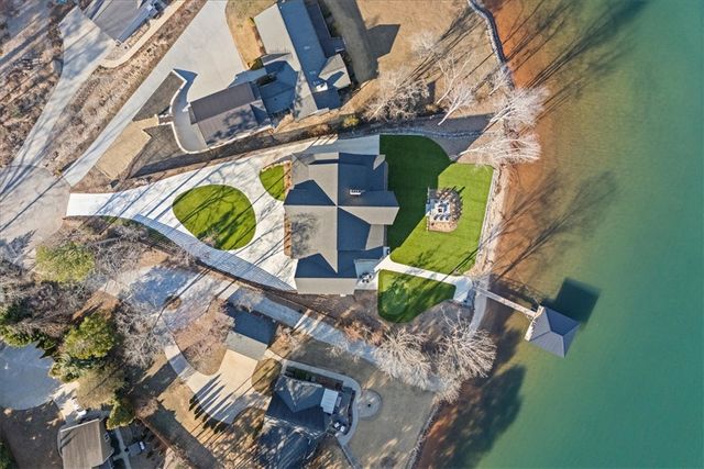 12048 Carnelda Drive, Seneca, SC 29672