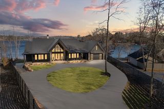 12048 Carnelda Drive, Seneca, SC 29672