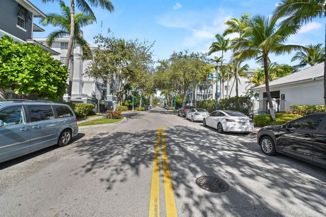 250 NE 3rd Avenue 1320, Delray Beach, FL 33444