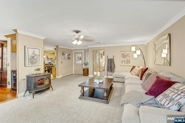 16 Shephard Road, West Milford, NJ 07421