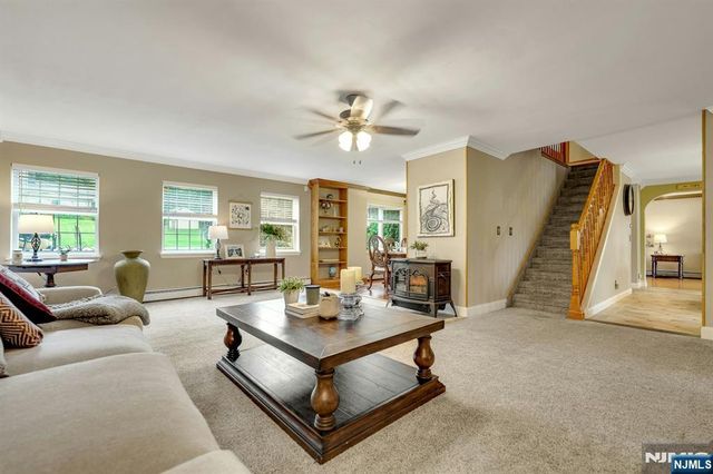 16 Shephard Road, West Milford, NJ 07421