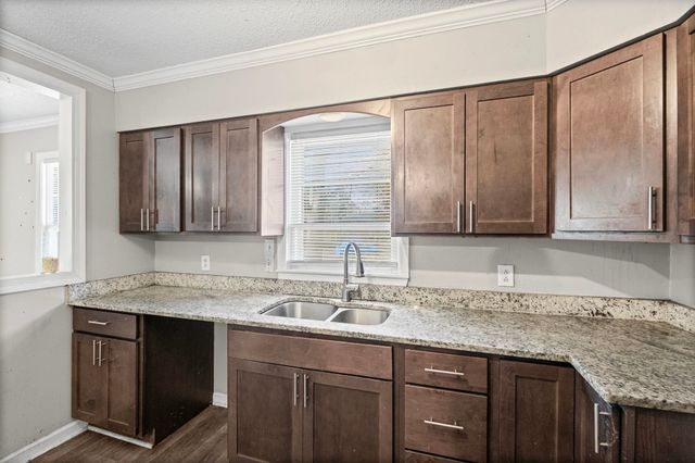 4202 REED AVE, Memphis, TN 38108