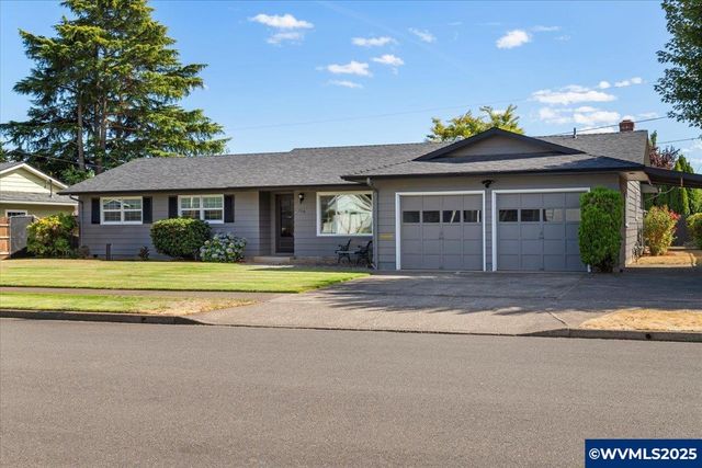 1518 Mistwood Dr NE, Keizer, OR 97303